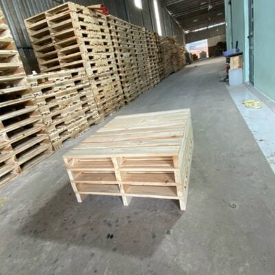 Pallet gỗ 2 hướng nâng