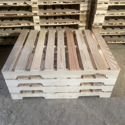 Pallet gỗ 2 hướng nâng