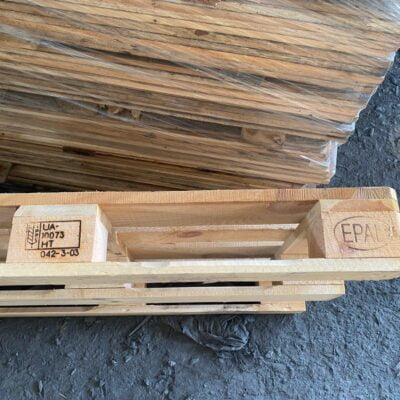 Pallet gỗ 2 hướng nâng